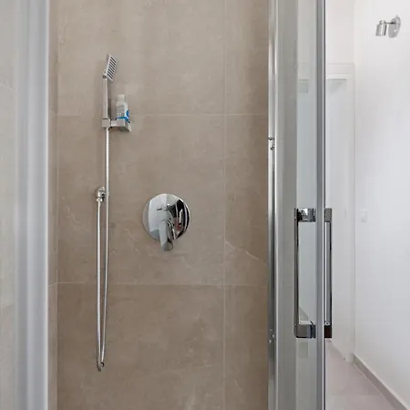 Domus Juvenilia Apartament Noto